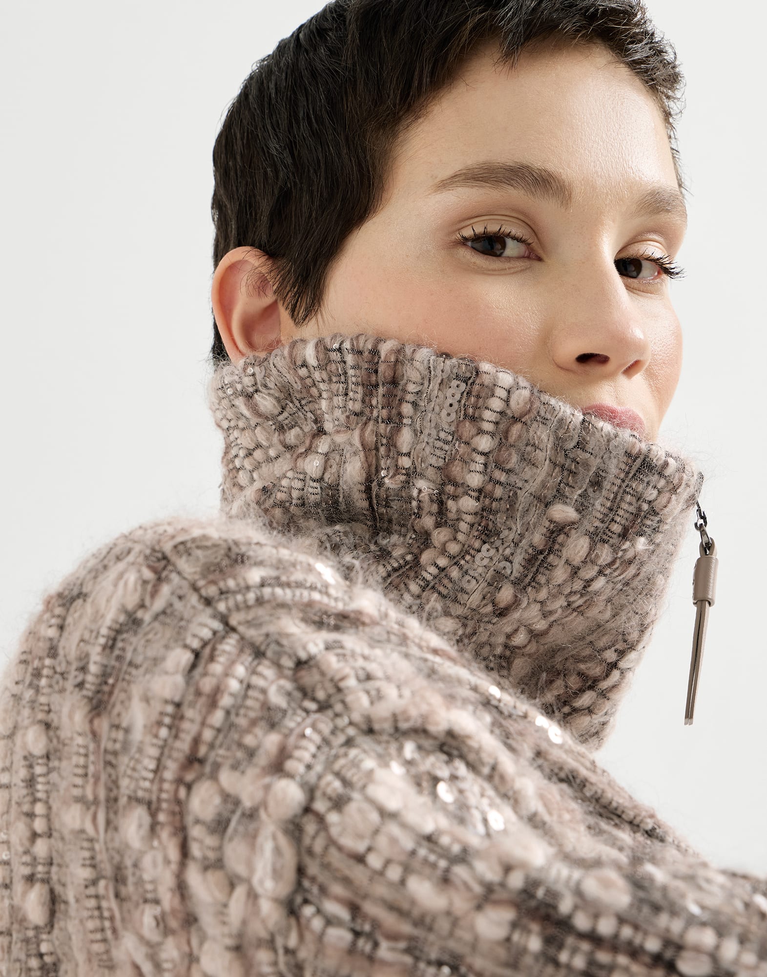Dazzling tree bark embroidery cardigan in mohair and wool