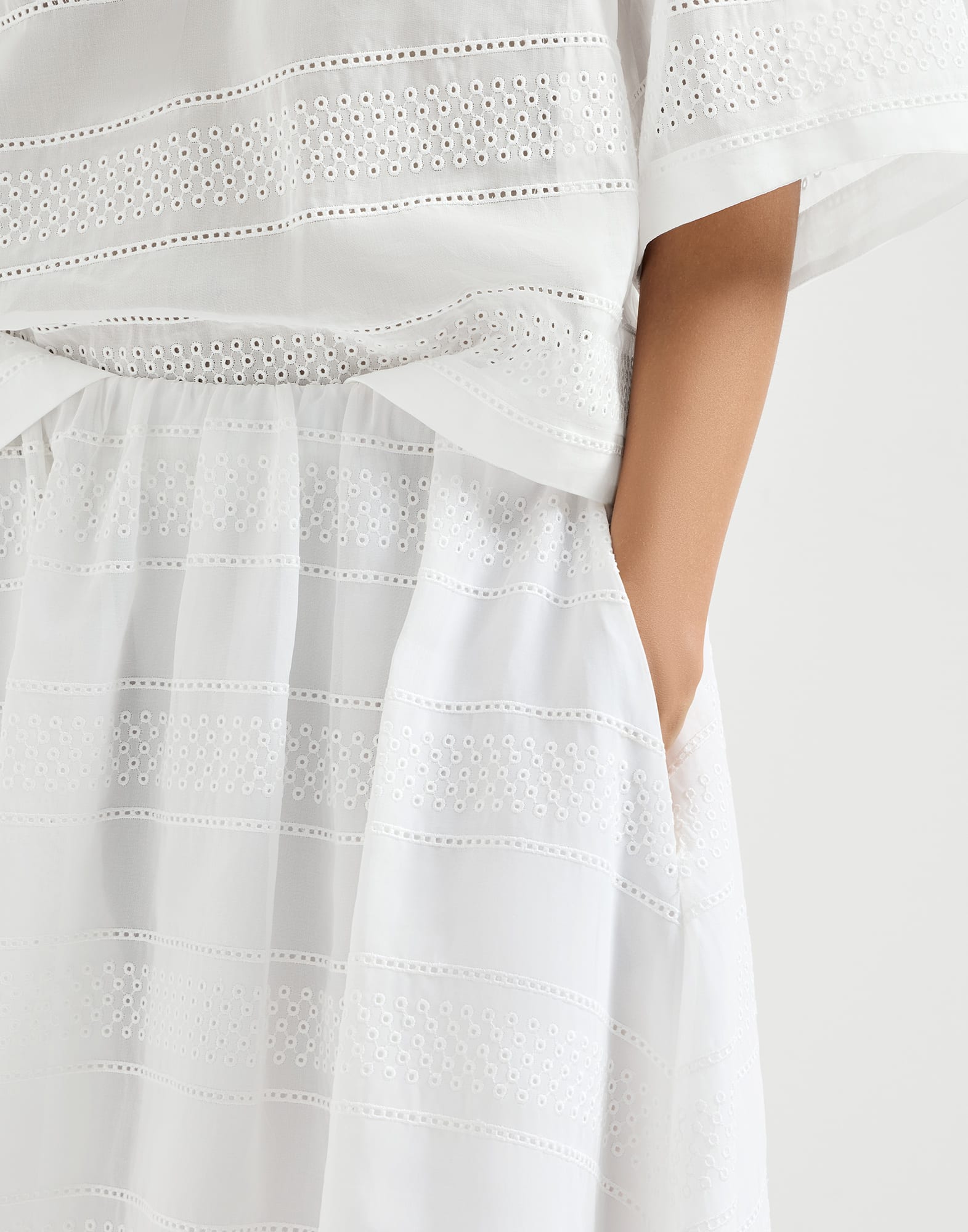 1168-cotton-organza-broderie-anglaise-skirt-3.jpg Cotton organza broderie anglaise skirt