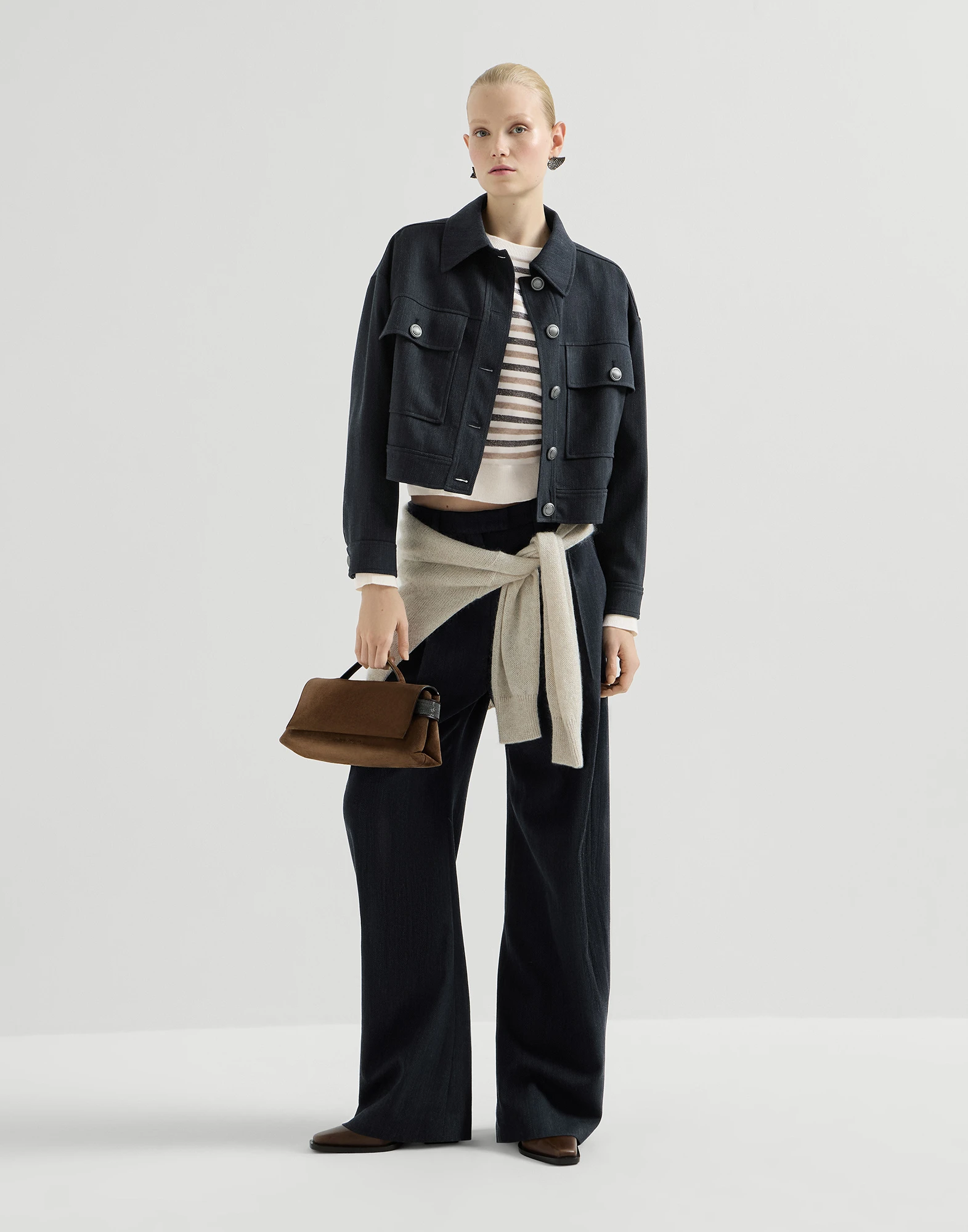 128-virgin-wool-cashmere-and-silk-sparkling-stripes-sweater-5.webp Virgin wool, cashmere and silk sparkling stripes sweater
