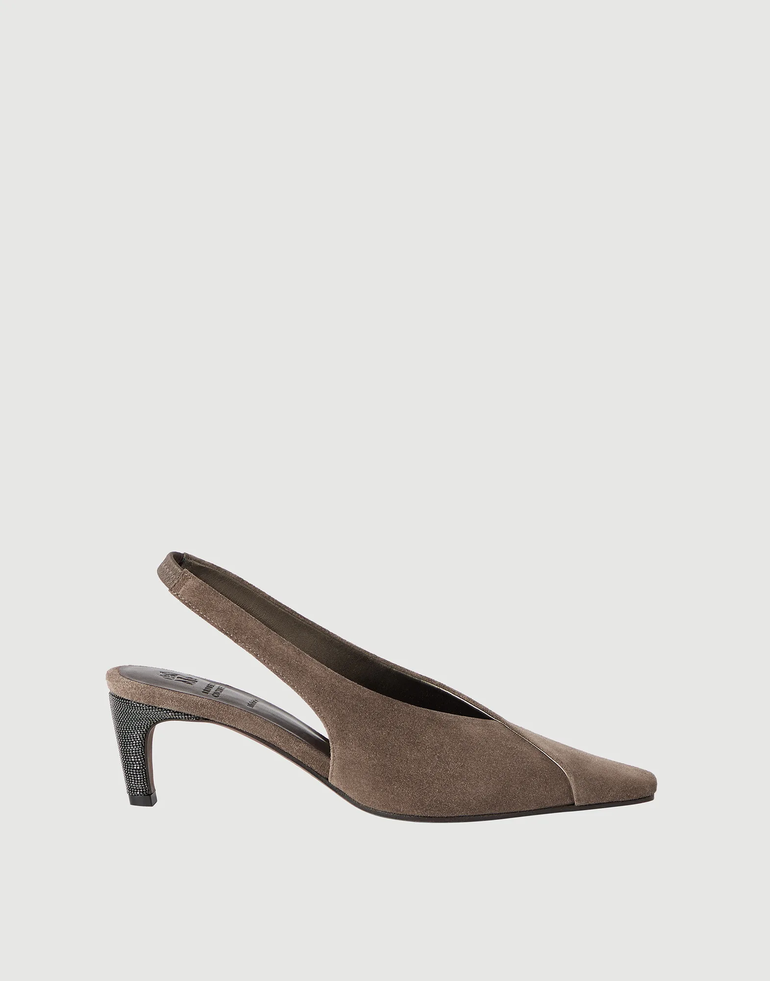 1567-zapatos-de-tacon-city-slingback-en-piel-de-ante-con-tacon-sofisticado-6.webp Zapatos de tacón City Slingback en piel de ante con tacón sofisticado