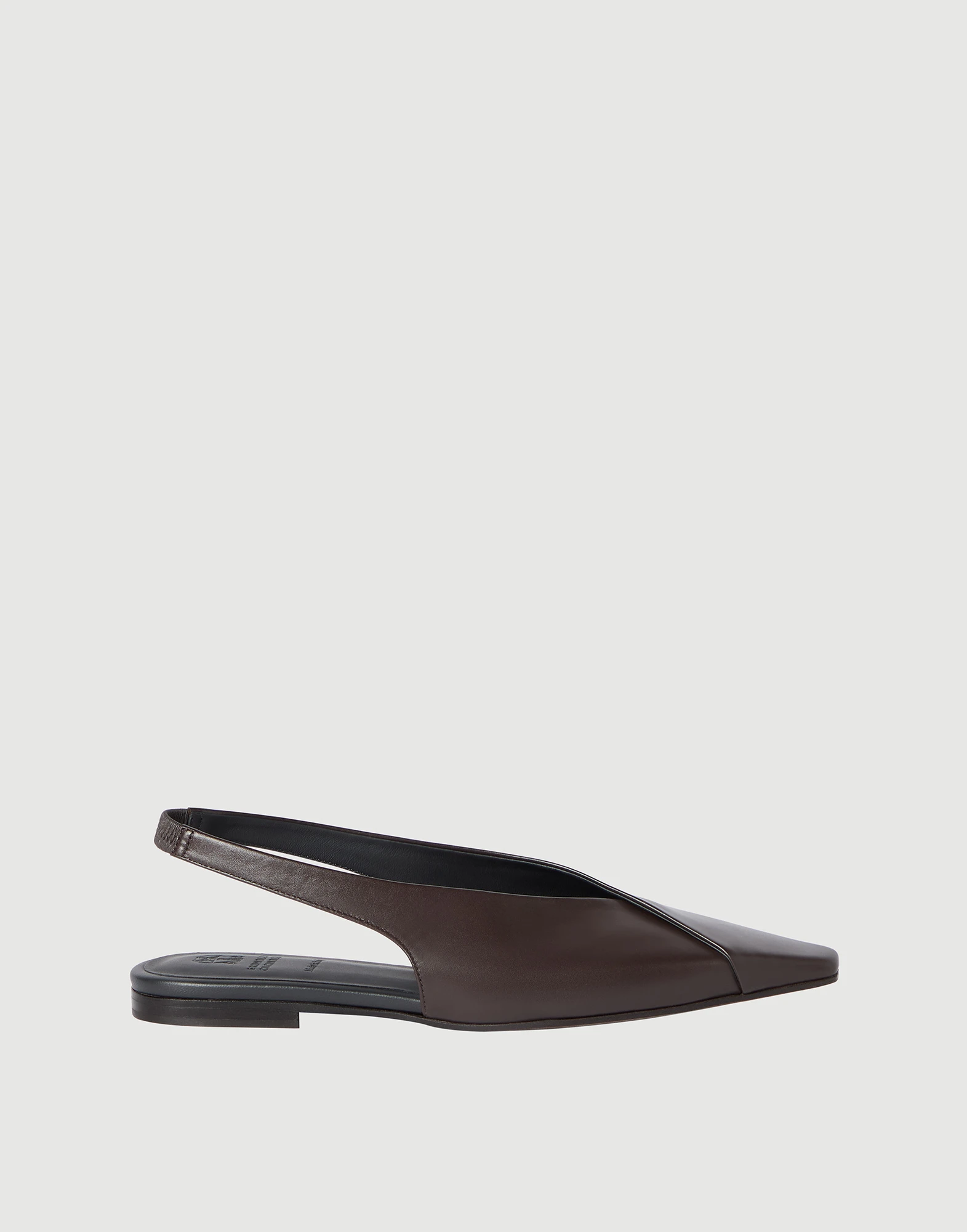 1623-bailarinas-slingback-en-piel-de-becerro-6.webp Bailarinas Slingback en piel de becerro