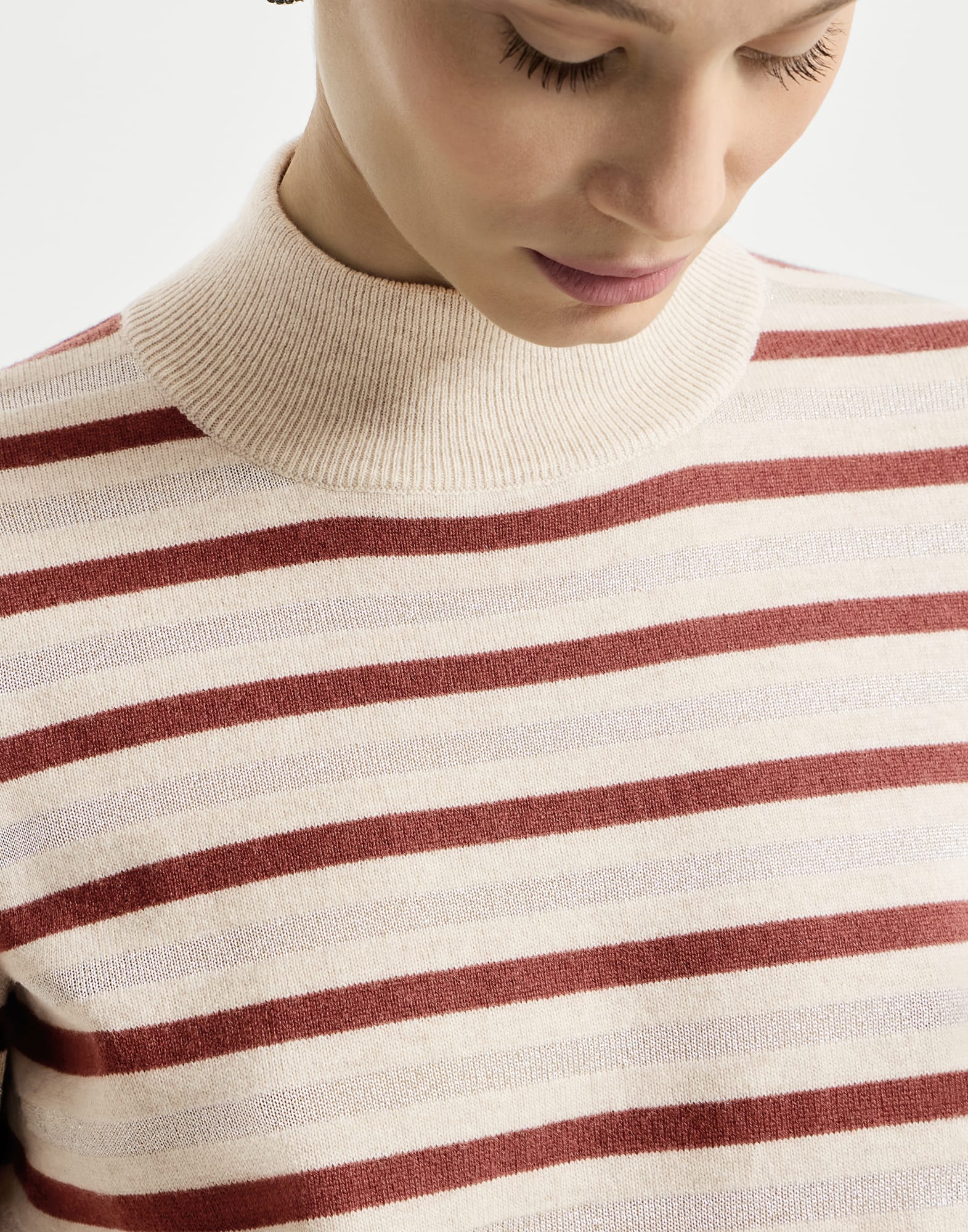 167-virgin-wool-cashmere-and-silk-knit-t-shirt-with-sparkling-stripes-3.jpg Virgin wool, cashmere and silk knit t-shirt with sparkling stripes