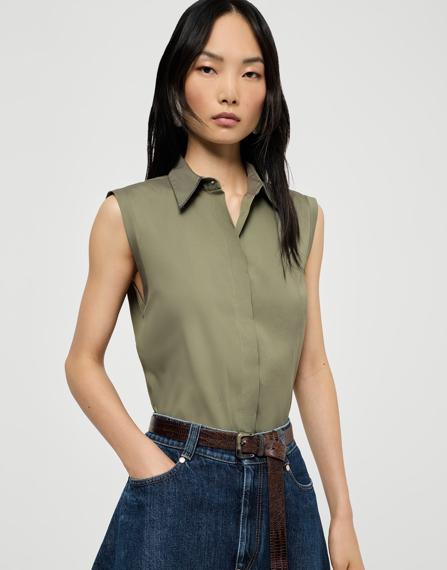 Stretch cotton poplin sleeveless shirt with shiny trim