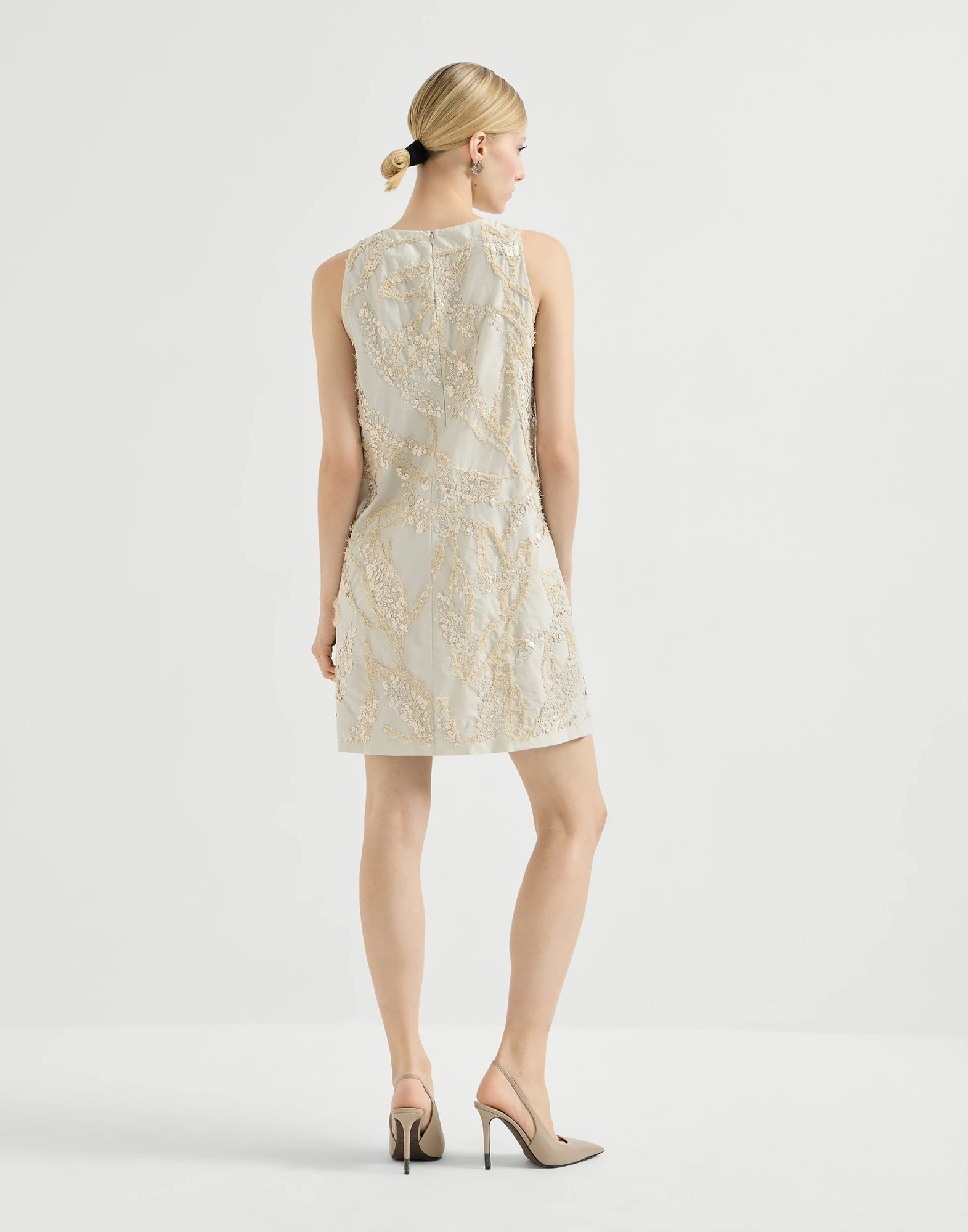 Vestido Mini en popelina de algodón técnico con hermoso bordado Seabed
