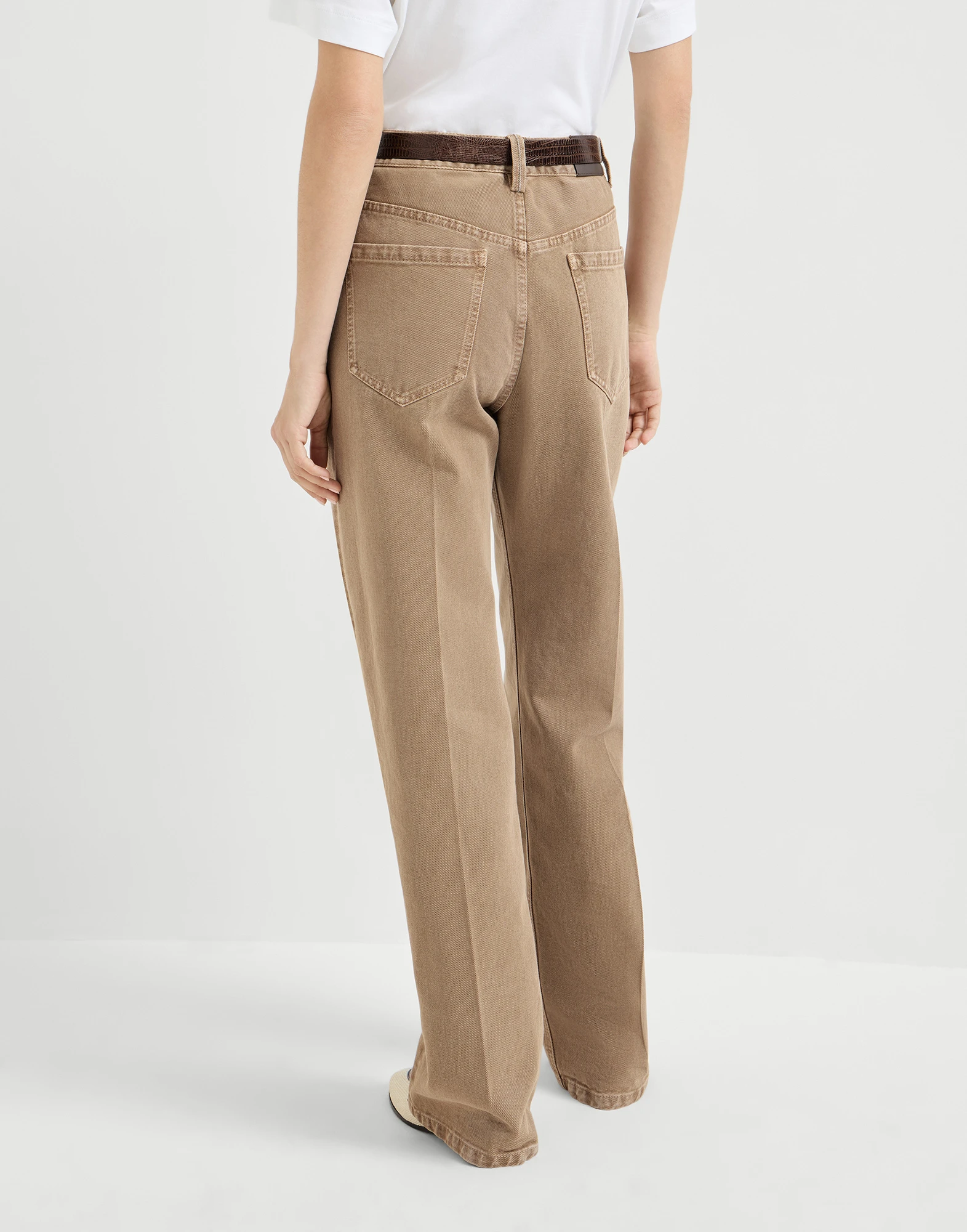 Pantalón Contemporary Loose en denim teñido