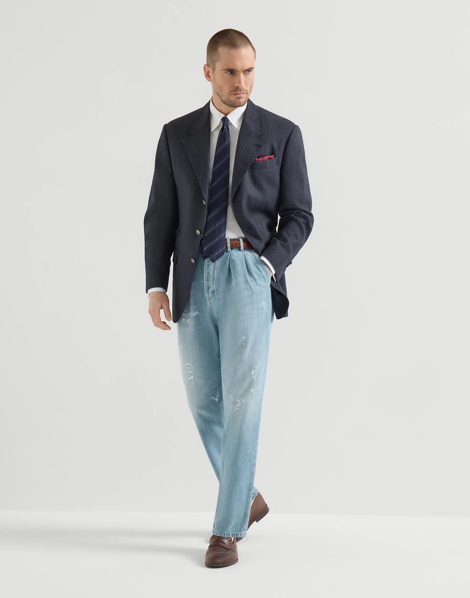 Lightweight denim iconic fit five-pocket trousers with double pleats and rips