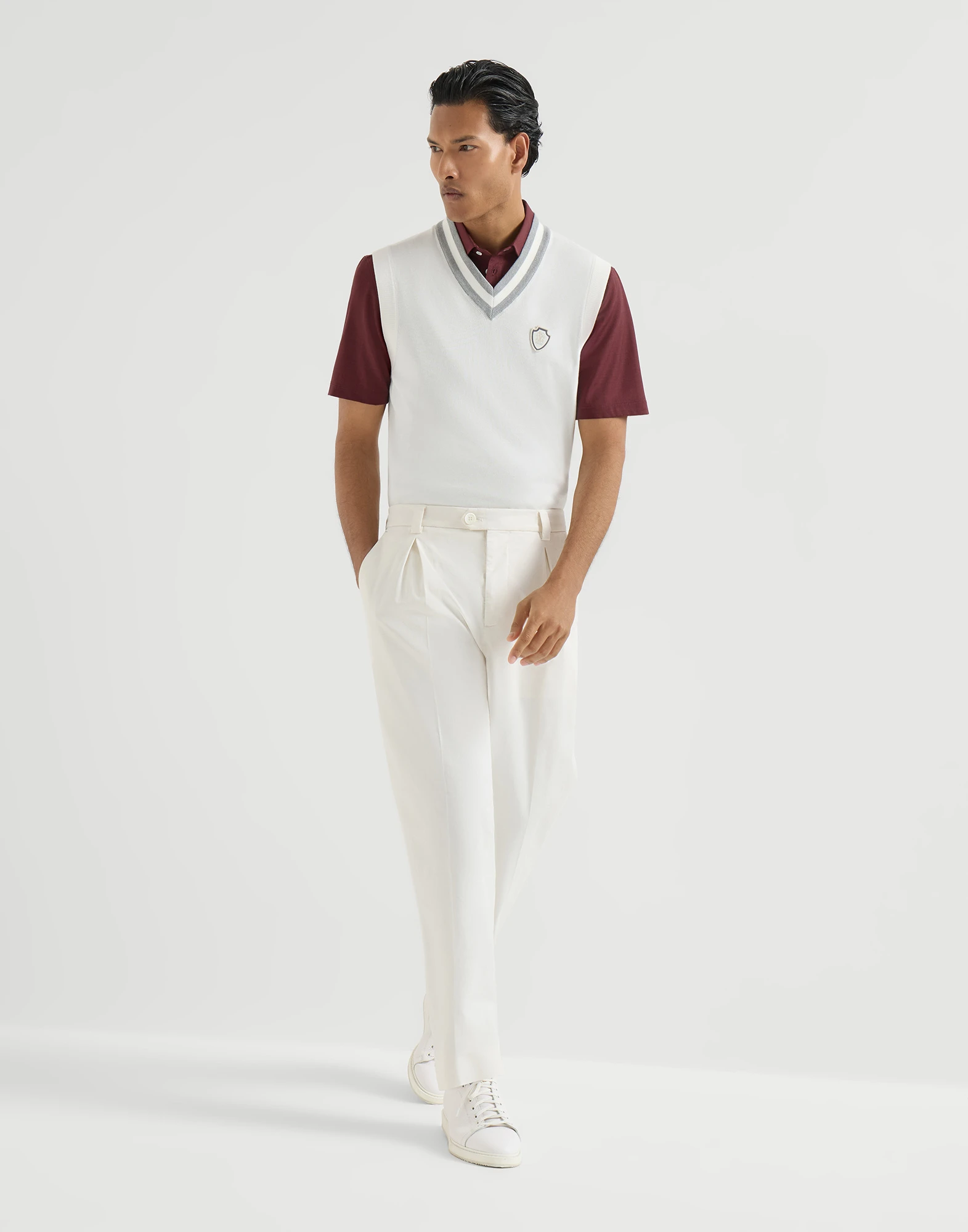 Pantalón en gabardina de algodón American Pima confort teñido en prenda, con bolsillo para tees