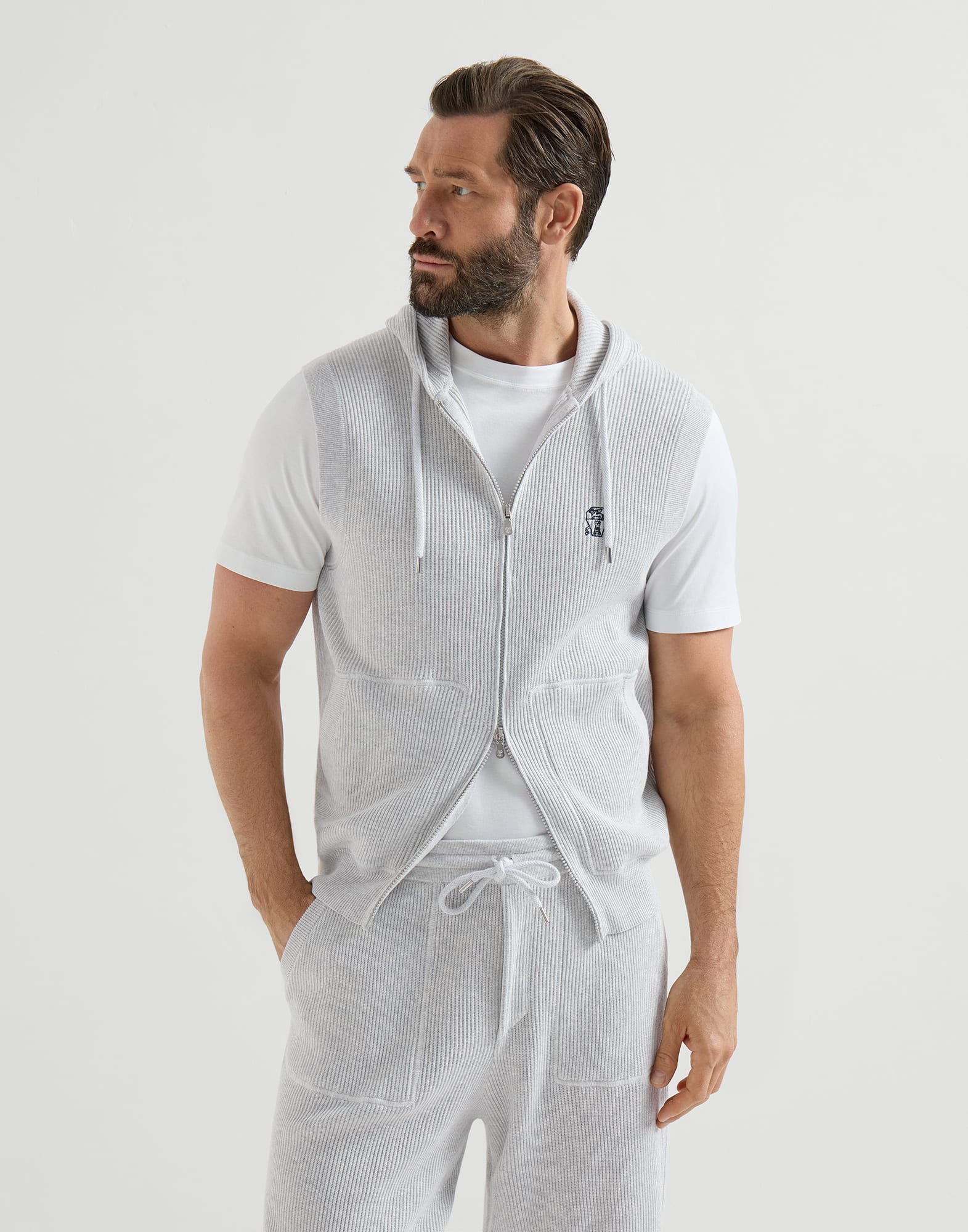 2820-cotton-english-rib-knit-hooded-vest-with-logo-and-zipper-1.jpg Cotton English rib knit hooded vest with logo and zipper