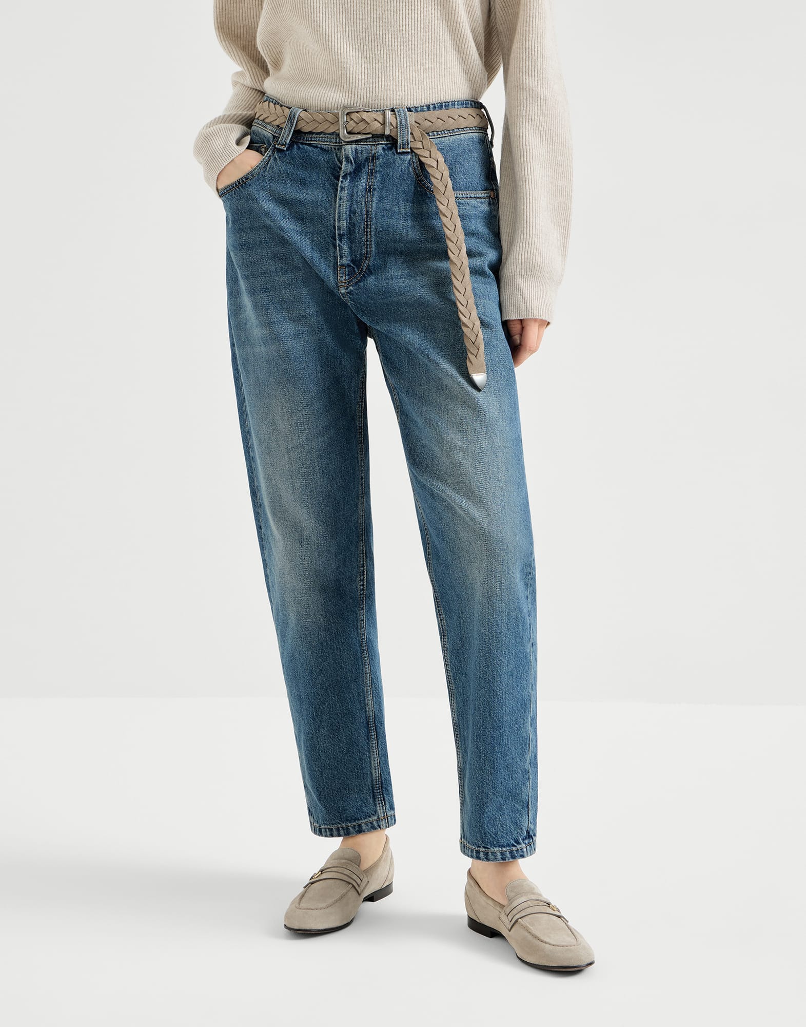 Authentic denim baggy tapered trousers