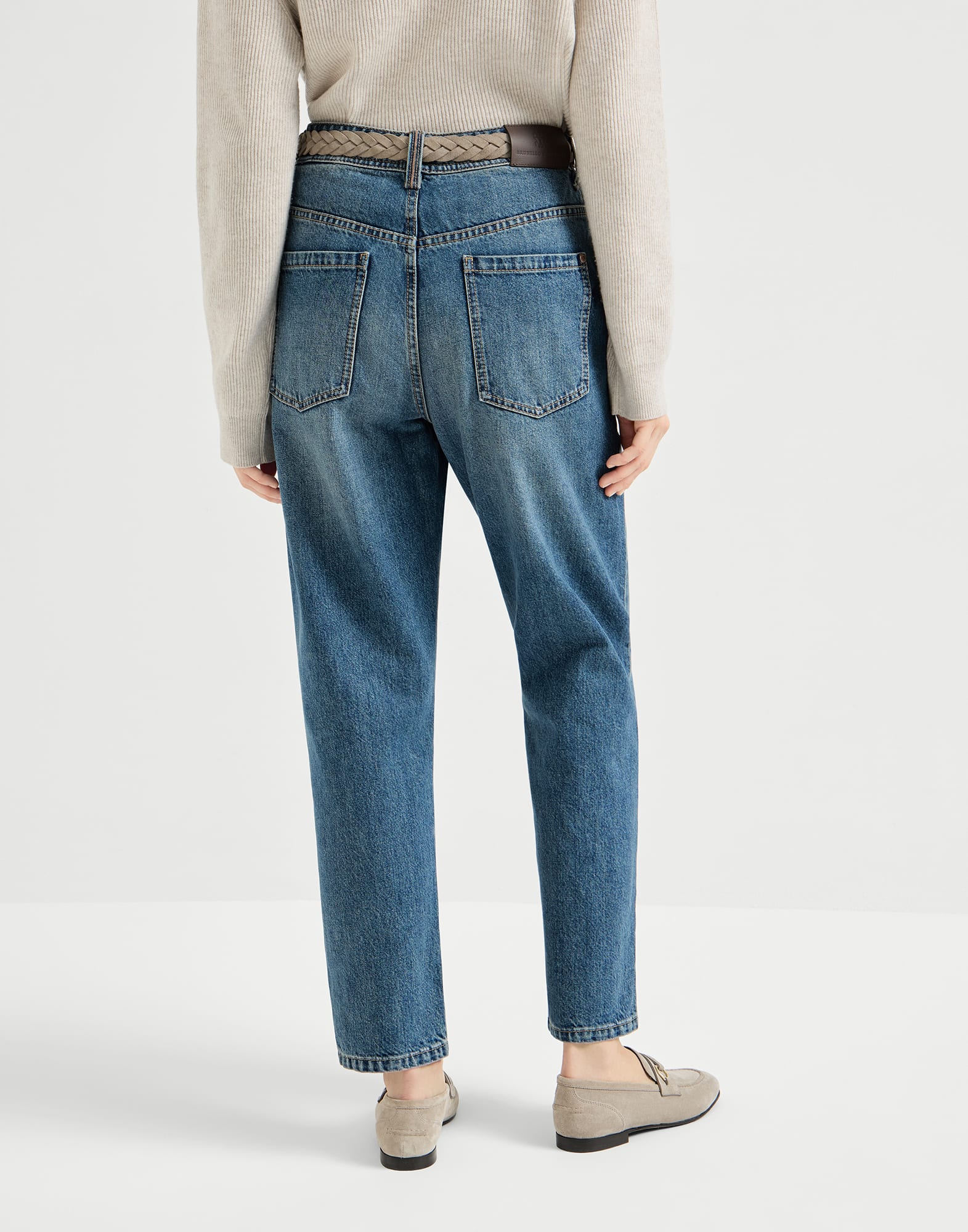 2901-authentic-denim-baggy-tapered-trousers-2.jpg Authentic denim baggy tapered trousers