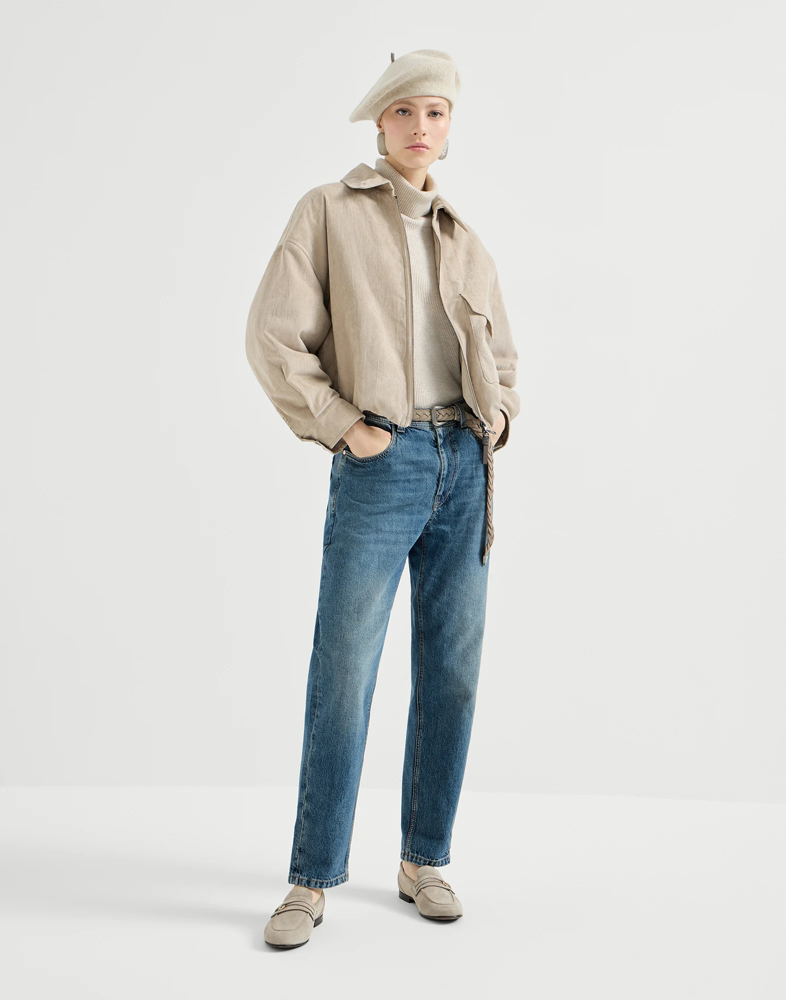 2901-authentic-denim-baggy-tapered-trousers-5.webp Authentic denim baggy tapered trousers
