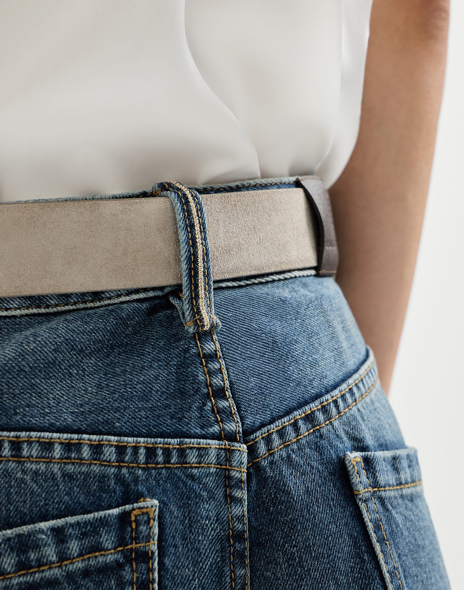 Pantalón Contemporary Loose en denim Authentic con Monile