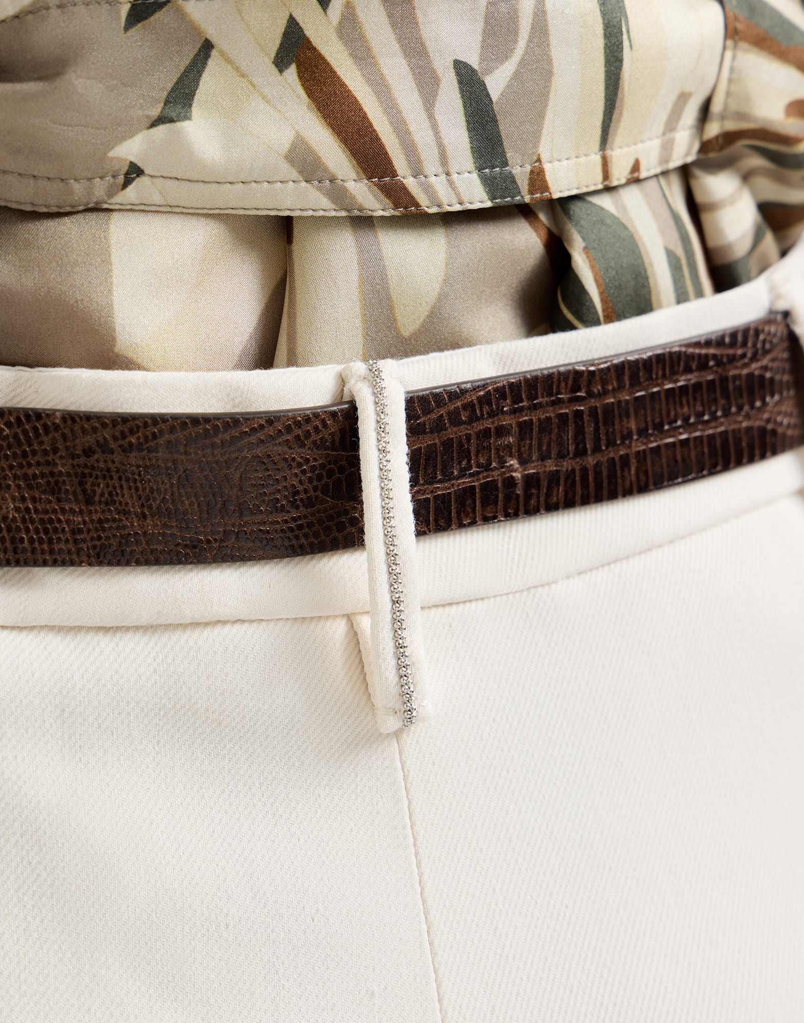 Comfort viscose couture twill slouchy trousers with monili