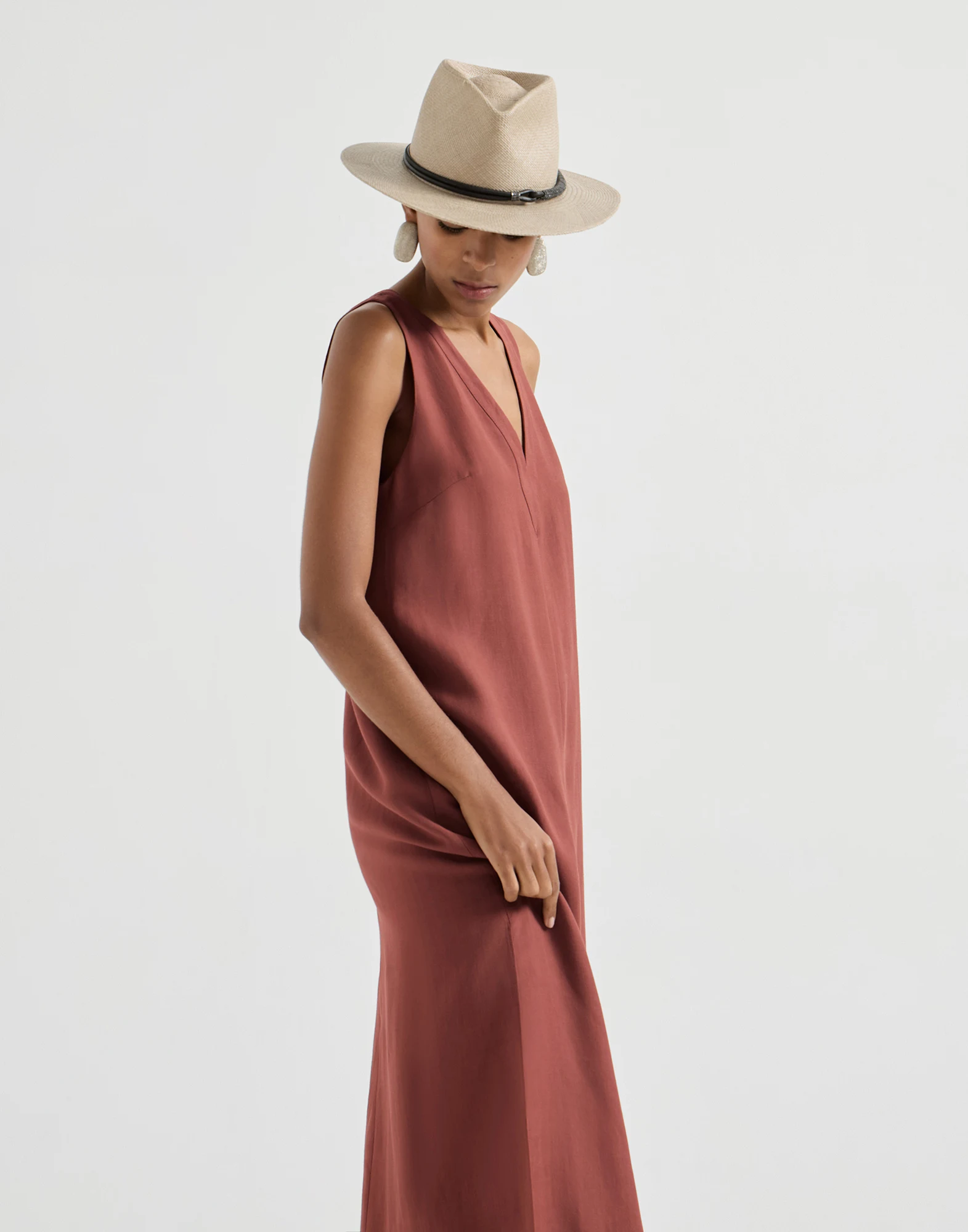 Viscose and linen fluid twill dress with monili