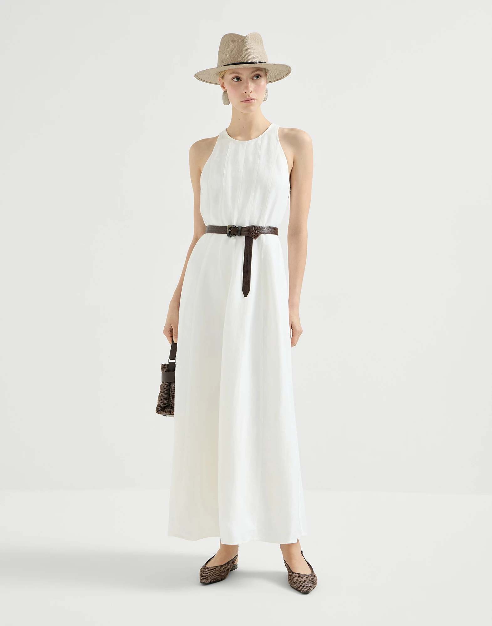 3132-viscose-and-linen-fluid-twill-dress-5.webp Viscose and linen fluid twill dress