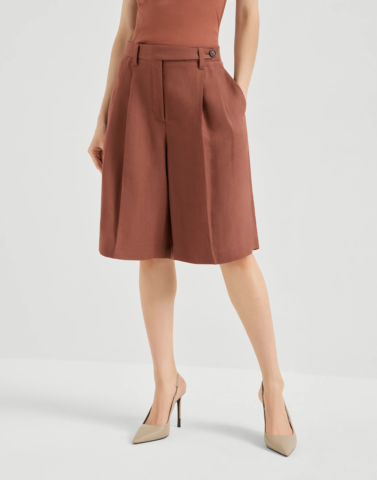 Bermudas Sartorial en sarga Fluid de viscosa y lino con Monile