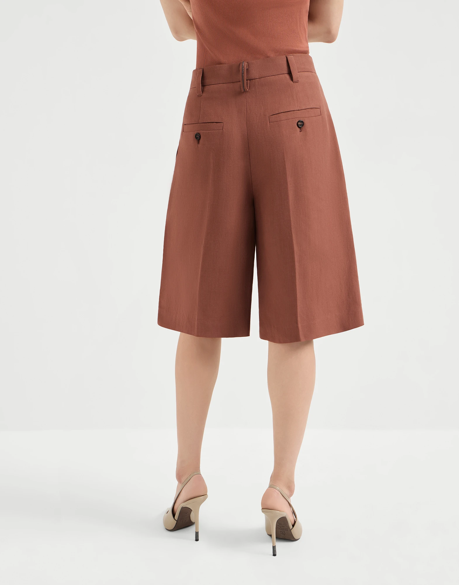 Bermudas Sartorial en sarga Fluid de viscosa y lino con Monile