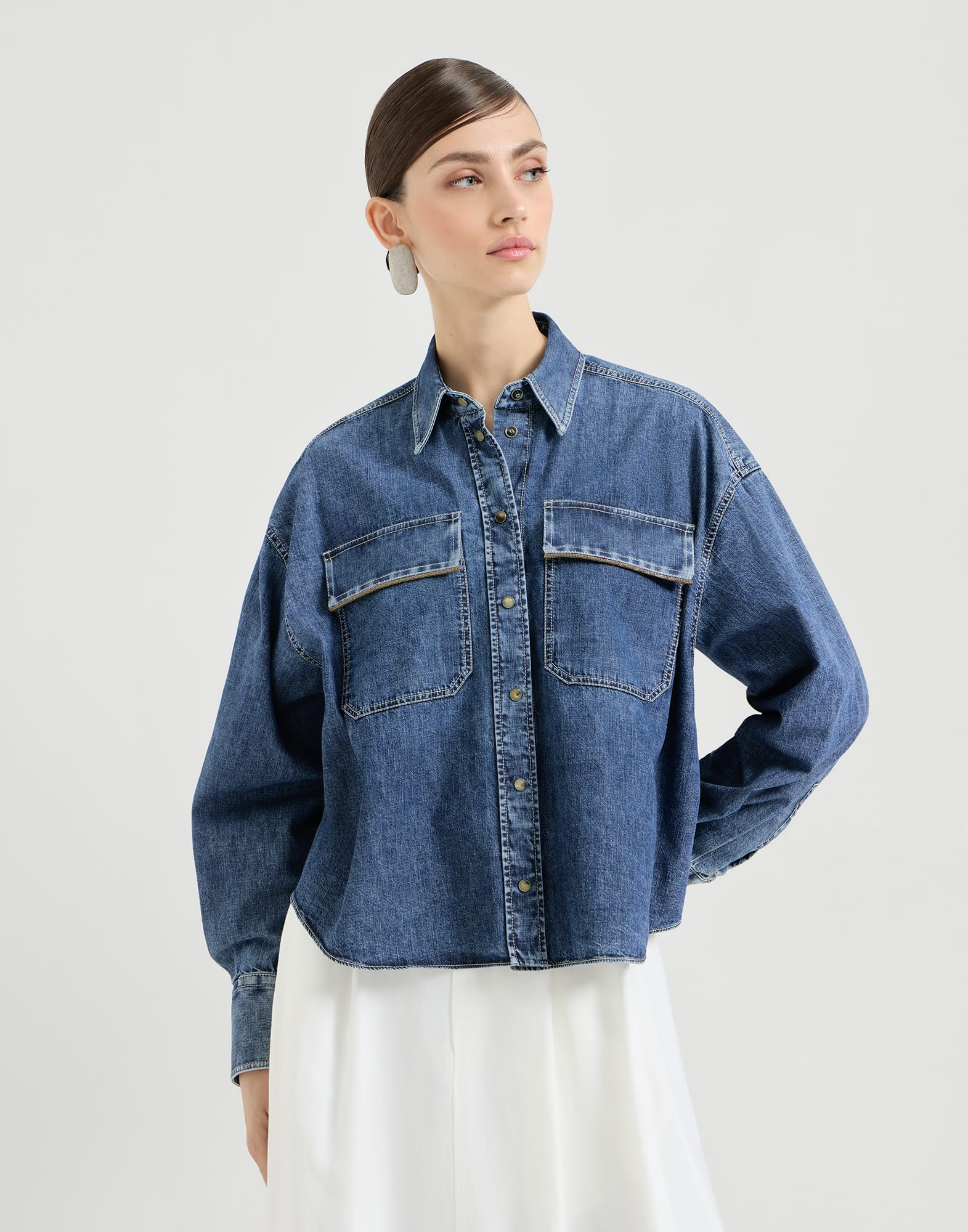 Lightweight denim shirt with shiny pockets