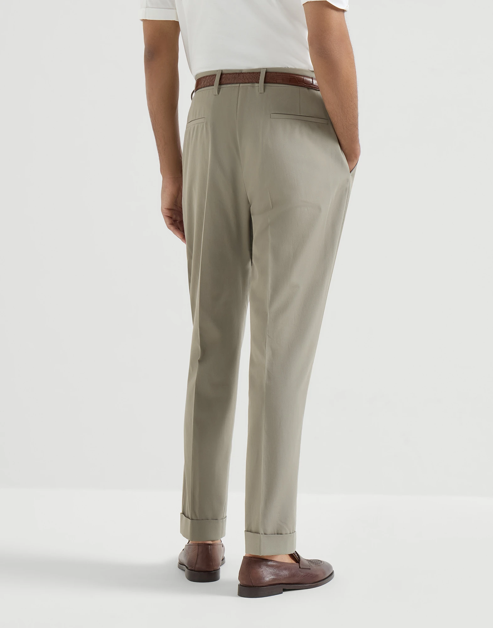 Cotton crêpe batavia trousers with pleat