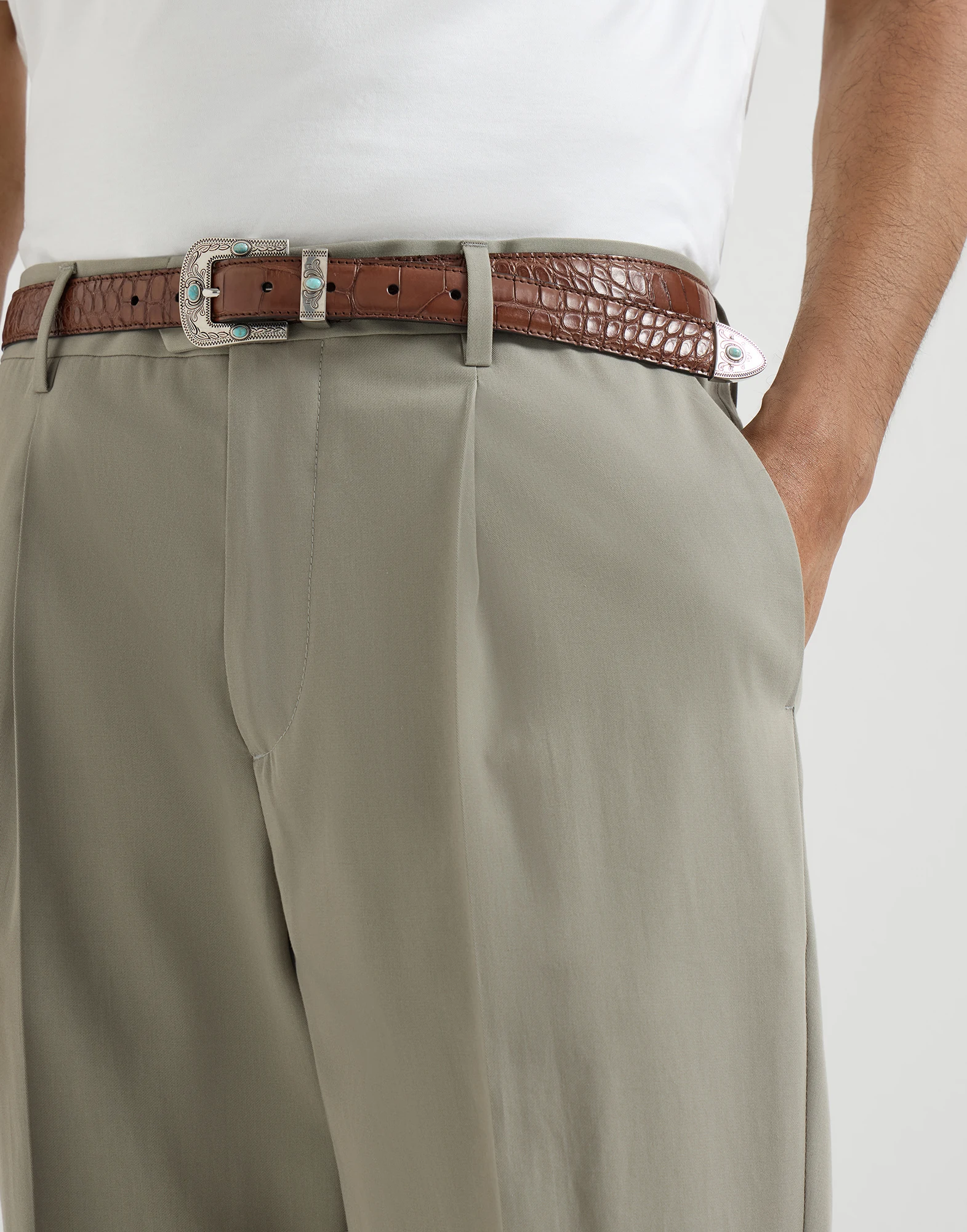 Cotton crêpe batavia trousers with pleat