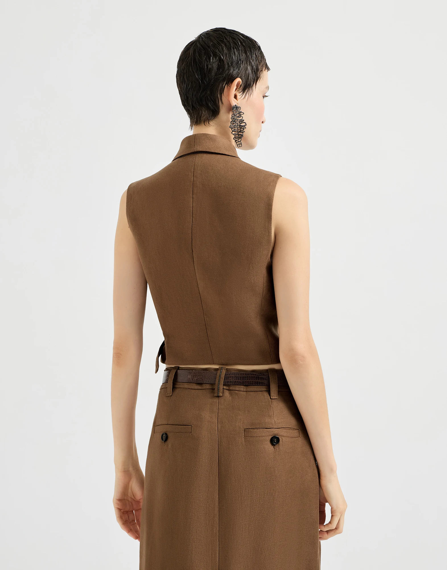 Linen diagonal vest with monili