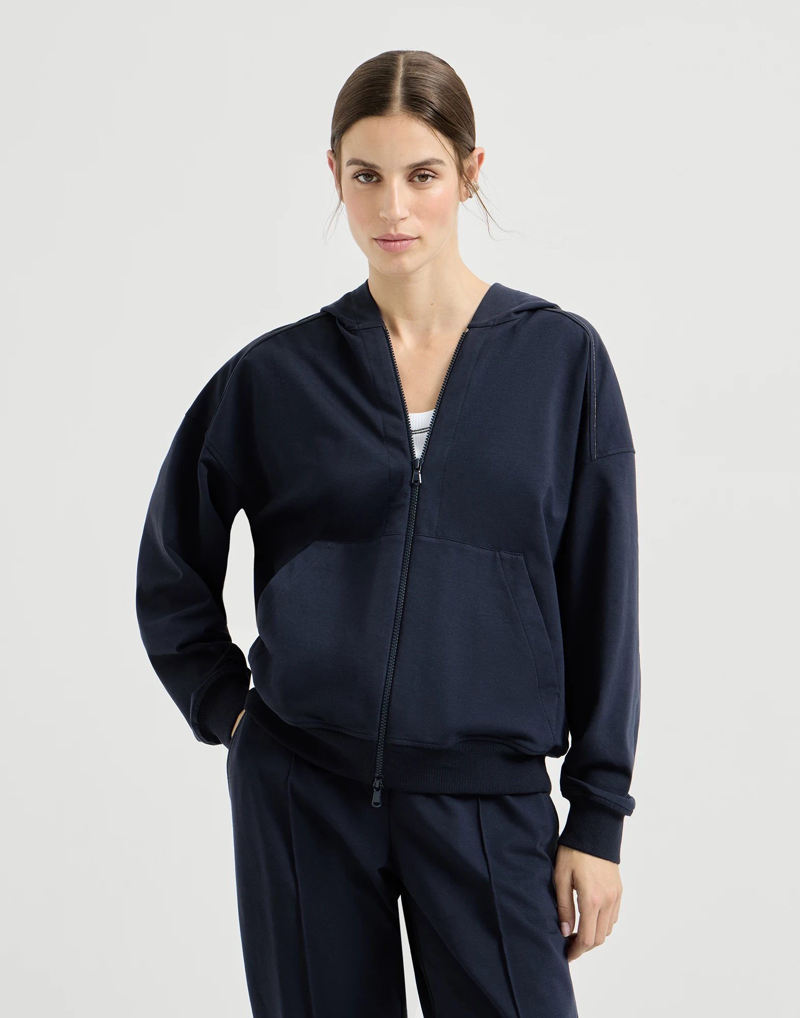 3530-stretch-cotton-lightweight-french-terry-hooded-sweatshirt-with-zipper-and-shiny-trims-1.webp Stretch cotton lightweight French terry hooded sweatshirt with zipper and shiny trims
