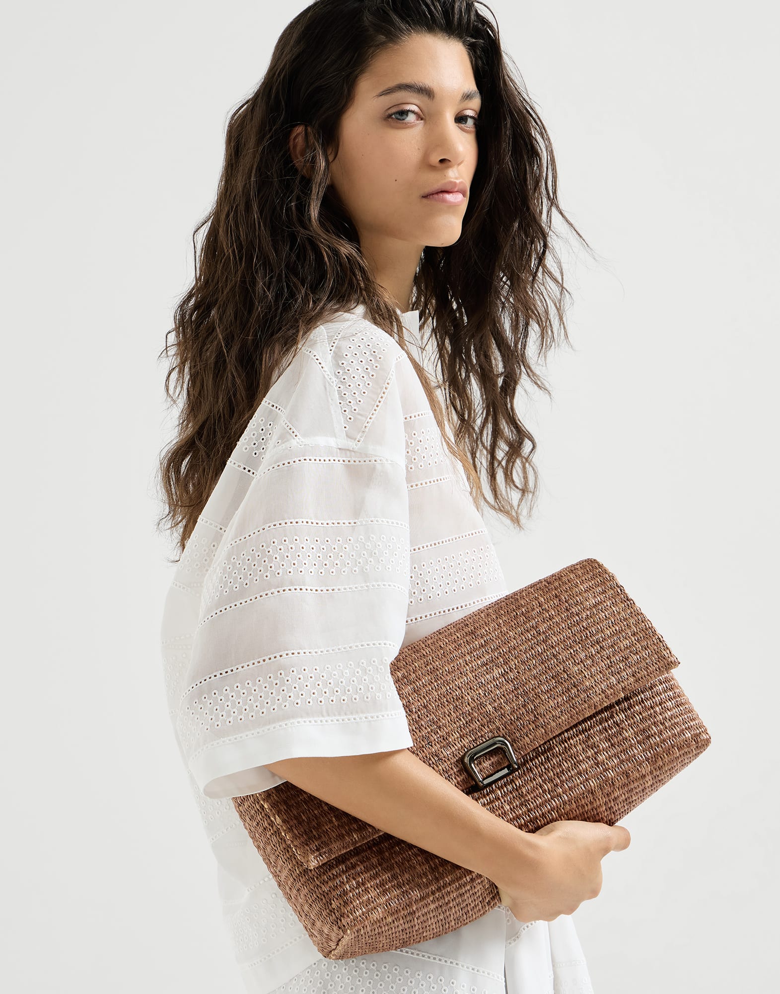 Sartorial clutch bag in techno cotton raffia