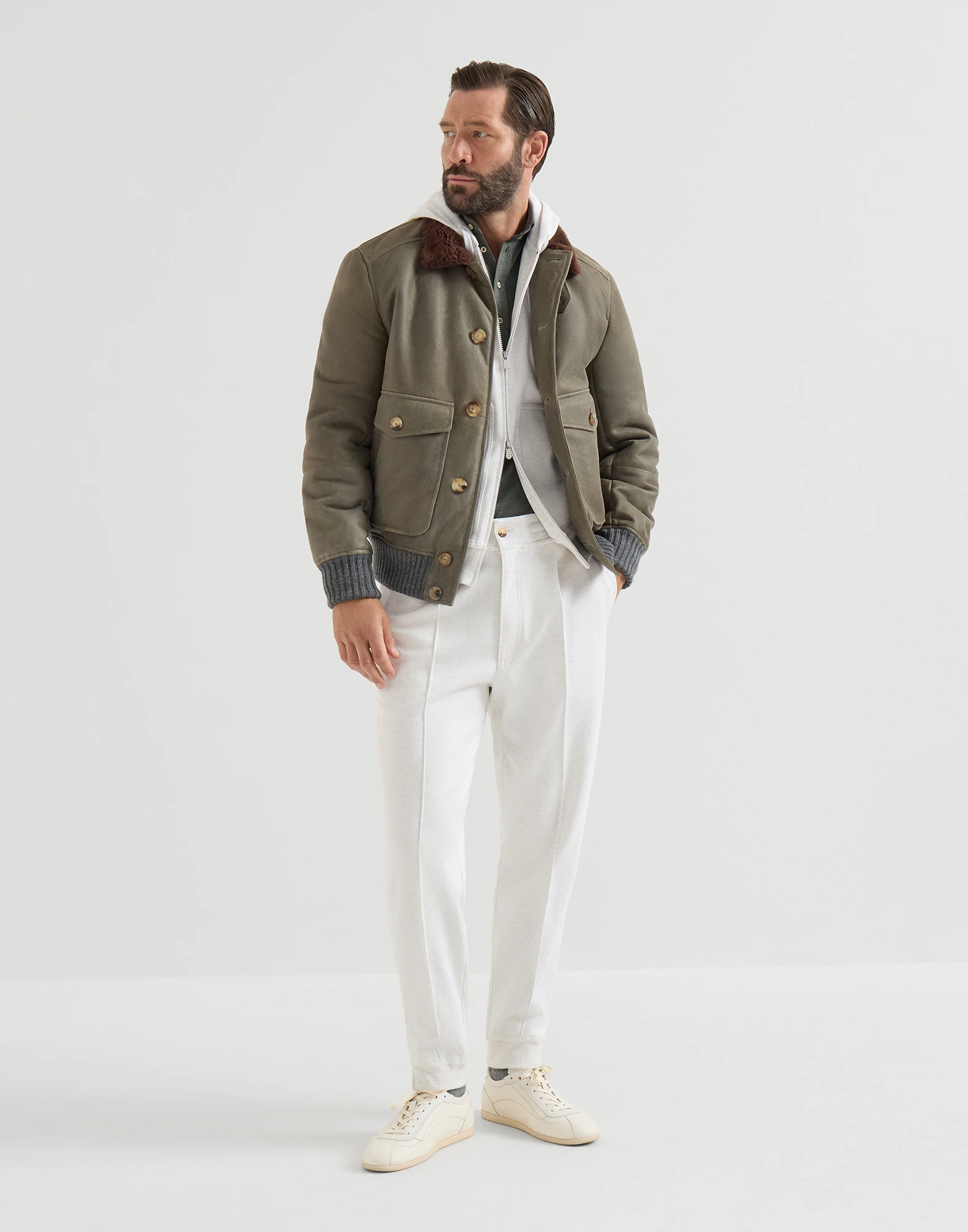990-virgin-wool-silk-and-cotton-pique-polo-shirt-with-spread-collar-5.webp Virgin wool, silk and cotton piqué polo shirt with spread collar